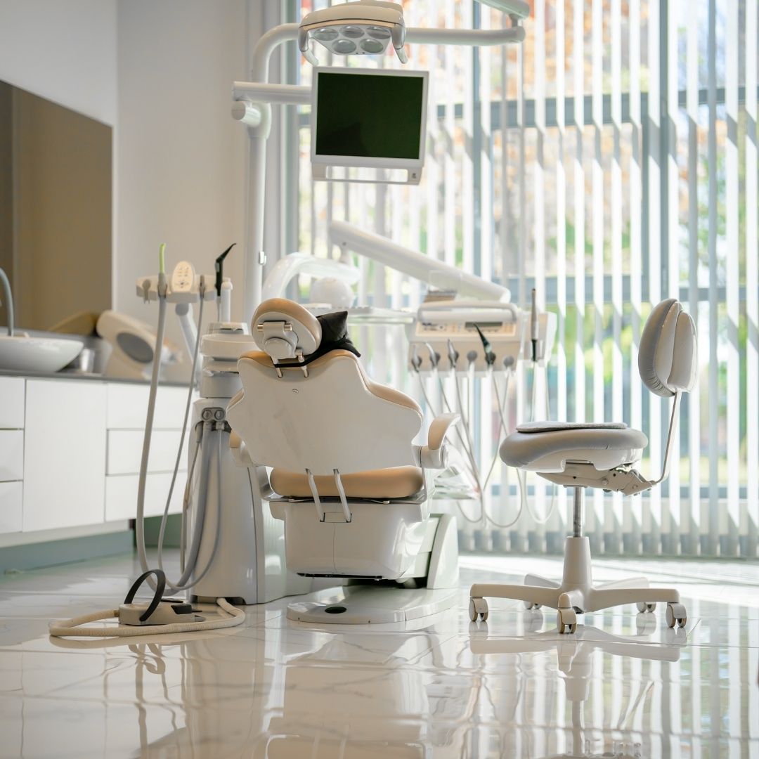 Uzmanlar Dental